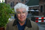 Amsterdam 27 oktober 2015
Boekpresentatie Claudia de Breij . Ook vriendin Jessica is aanwezig. Geert Mak