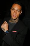 Amsterdam 9 n ovember 2015
Life after football LAF gala in het INK hotel. Gregory v d Wiel met zijn samsung BLAR. horloge