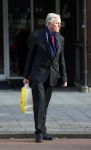 Amsterdam 12 november 2015
Harry Mens doet boodschappen op de beethovenstraat