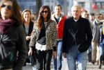 Amsterdam 30 oktober 2015
Harry Mens met zijn Bulgaarse vriendin aan het winkelen in Amsterdam.
