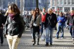 Amsterdam 30 oktober 2015
Harry Mens met zijn Bulgaarse vriendin aan het winkelen in Amsterdam.