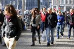 Amsterdam 30 oktober 2015
Harry Mens met zijn Bulgaarse vriendin aan het winkelen in Amsterdam.