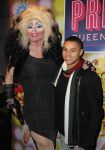 Amsterdam 11 november 2015
Premiere queen of the dessert met oa Jason Donovan Simon Greete Adam Bailey en Philip Childs in carre. Jeffrey Wammes