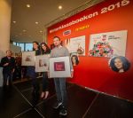 Amsterdam 10 november 2015
Presentatie sinterklaasboeken met Johnny de Mol Halina Reijn Kim Lian v d Meij en Albert Verlinde
