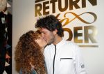 Amsterdam 16 oktober 2015
Katja Schuurman opent return to sender winkel op westergasfabriek terrein in Amsterdam. Haar vriend Freek v Noordwijk doet de catering.
