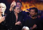 Hilversum 26 oktober 2015
Finale van Hollands next top model HNTM 2015 gepresenteerd door Anouk Smulders en Fred v Leer. De jury bestaat uit Dirk Kikstra May-Britt Mobach en Freek Koster (Touche Models).
De 4 4 finalisten zijn Loiza Lamers, Rachel Swaab Celine Koningstein en Lisa Kapper.
Loiza wordt uiteindelijk HNTM. Kim Feenstra met ....