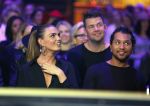 Hilversum 26 oktober 2015
Finale van Hollands next top model HNTM 2015 gepresenteerd door Anouk Smulders en Fred v Leer. De jury bestaat uit Dirk Kikstra May-Britt Mobach en Freek Koster (Touche Models).
De 4 4 finalisten zijn Loiza Lamers, Rachel Swaab Celine Koningstein en Lisa Kapper.
Loiza wordt uiteindelijk HNTM. Kim Feenstra met ....