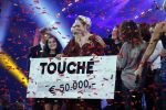 Hilversum 26 oktober 2015
Finale van Hollands next top model HNTM 2015 gepresenteerd door Anouk Smulders en Fred v Leer. De jury bestaat uit Dirk Kikstra May-Britt Mobach en Freek Koster (Touche Models).
De 4 4 finalisten zijn Loiza Lamers, Rachel Swaab Celine Koningstein en Lisa Kapper.
Loiza wordt uiteindelijk HNTM