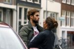 Amsterdam 21 oktober 2015
Manuel Broekman gaat met zijn vriendin Adriana Mosk met hun hond naar de dierenarts.