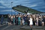Katwijk, 30 Oktober 2015
5 jaar Soldaan van Oranje
Marco de Koning van Royal Promotions samen met de  oude en nieuwe crew bij de Dakota