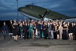 Katwijk, 30 Oktober 2015
5 jaar Soldaan van Oranje
Marco de Koning van Royal Promotions samen met de  oude en nieuwe crew bij de Dakota