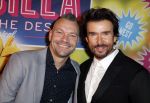 Amsterdam 11 november 2015
Premiere queen of the dessert met oa Jason Donovan Simon Greete Adam Bailey en Philip Childs in carre. Mari v d Ven met nieuwe vriend