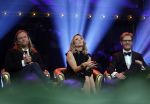 Hilversum 26 oktober 2015
Finale van Hollands next top model HNTM 2015 gepresenteerd door Anouk Smulders en Fred v Leer. De jury bestaat uit Dirk Kikstra May-Britt Mobach en Freek Koster (Touche Models).
De 4 4 finalisten zijn Loiza Lamers, Rachel Swaab Celine Koningstein en Lisa Kapper.
Loiza wordt uiteindelijk HNTM