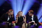 Hilversum 26 oktober 2015
Finale van Hollands next top model HNTM 2015 gepresenteerd door Anouk Smulders en Fred v Leer. De jury bestaat uit Dirk Kikstra May-Britt Mobach en Freek Koster (Touche Models).
De 4 4 finalisten zijn Loiza Lamers, Rachel Swaab Celine Koningstein en Lisa Kapper.
Loiza wordt uiteindelijk HNTM