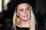 Amsterdam 2 november 2015
Presentatie boek Extase geschreven door Heleen v Royen Georgina Verbaan Daphne Deckers Susan Smit Patricia Snel Sophie v d Stap Chantal v Gastel Myrthe v d Meer Milou v d Will en Halina Reijn. De presenatie was bij Duchess.