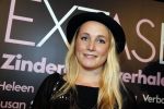 Amsterdam 2 november 2015
Presentatie boek Extase geschreven door Heleen v Royen Georgina Verbaan Daphne Deckers Susan Smit Patricia Snel Sophie v d Stap Chantal v Gastel Myrthe v d Meer Milou v d Will en Halina Reijn. De presenatie was bij Duchess.