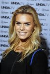 Amsterdam 26 oktober 2016
Presntatie Linda tv met oa Linda de Mol en Jildou van der Bijl .
Nicolette v Dam met Mike Dobbinga