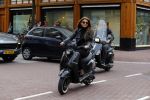 Amsterdam 13 september 2015
Olcay Gulsen met haar verloofde Frans op de pc hooftstraat op scooters