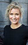 Amsterdam 2 november 2015
Presentatie boek Extase geschreven door Heleen v Royen Georgina Verbaan Daphne Deckers Susan Smit Patricia Snel Sophie v d Stap Chantal v Gastel Myrthe v d Meer Milou v d Will en Halina Reijn. De presenatie was bij Duchess.