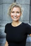Amsterdam 2 november 2015
Presentatie boek Extase geschreven door Heleen v Royen Georgina Verbaan Daphne Deckers Susan Smit Patricia Snel Sophie v d Stap Chantal v Gastel Myrthe v d Meer Milou v d Will en Halina Reijn. De presenatie was bij Duchess.