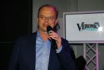 Amsterdam 16 oktober 2015 
Boekpresentatie John v d Heuvel bij de telegraaf. John met Paul Jansen de hoofdredacteur van de telegraaf