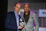 Amsterdam 16 oktober 2015 
Boekpresentatie John v d Heuvel bij de telegraaf. John met Paul Jansen de hoofdredacteur van de telegraaf