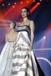 Hilversum 26 oktober 2015
Finale van Hollands next top model HNTM 2015 gepresenteerd door Anouk Smulders en Fred v Leer. De jury bestaat uit Dirk Kikstra May-Britt Mobach en Freek Koster (Touche Models).
De 4 4 finalisten zijn Loiza Lamers, Rachel Swaab Celine Koningstein en Lisa Kapper.
Loiza wordt uiteindelijk HNTM