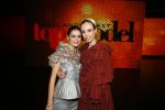 Hilversum 26 oktober 2015
Finale van Hollands next top model HNTM 2015 gepresenteerd door Anouk Smulders en Fred v Leer. De jury bestaat uit Dirk Kikstra May-Britt Mobach en Freek Koster (Touche Models).
De 4 4 finalisten zijn Loiza Lamers, Rachel Swaab Celine Koningstein en Lisa Kapper.
Loiza wordt uiteindelijk HNTM