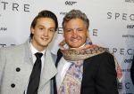 Amsterdam 28 oktober 2015
Premiere James Bond spectre in Tuschinski.
Rene Froger met zijn zoon