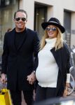 Amsterdam 30 oktober 2015
Robert Doornbos met zijn zwangere vriendin Chantal Bles