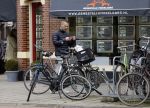 Amsterdam 20 oktober 2015 
Rolf Snoeren op de fiets in Amsterdam.