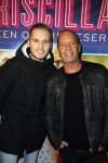Amsterdam 11 november 2015
Premiere queen of the dessert met oa Jason Donovan Simon Greete Adam Bailey en Philip Childs in carre. Ron Boszhard met zoon