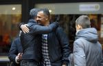 Amsterdam 21 oktober 2015
Ruud Gullit met Vrirndin Karin in Gelderland plein. Frank Rijkaard met moeder