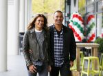Amsterdam 21 oktober 2015
Ruud Gullit met Vrirndin Karin in Gelderland plein. Frank Rijkaard met moeder