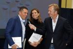 Amsterdam 19 oktober 2015 
Boekpresentatie Sacha de Boer en Jacob Jan Boerma in hotel Krasnapolsky. Man Rick Nieman praat het aan elkaar.