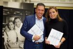 Amsterdam 19 oktober 2015 
Boekpresentatie Sacha de Boer en Jacob Jan Boerma in hotel Krasnapolsky. Man Rick Nieman praat het aan elkaar.
