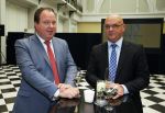 Amsterdam 19 oktober 2015 
Boekpresentatie Sacha de Boer en Jacob Jan Boerma in hotel Krasnapolsky. Man Rick Nieman praat het aan elkaar.