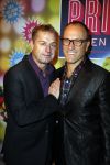 Amsterdam 11 november 2015
Premiere queen of the dessert met oa Jason Donovan Simon Greete Adam Bailey en Philip Childs in carre. Tony Neef met vriend