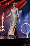 Hilversum 26 oktober 2015
Finale van Hollands next top model HNTM 2015 gepresenteerd door Anouk Smulders en Fred v Leer. De jury bestaat uit Dirk Kikstra May-Britt Mobach en Freek Koster (Touche Models).
De 4 4 finalisten zijn Loiza Lamers, Rachel Swaab Celine Koningstein en Lisa Kapper.
Loiza wordt uiteindelijk HNTM. Yfke Sturm