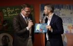 Amsterdam 14 november 2016
Winston Gerschtanowitz presenteerde de nieuwe sinterklaasboeken van Jumbo gemaakt door Katja  en Wim Schuurman Albert Verlinde en Wesley Sneijder die helaas niet aanwezig kon zijn in de Bibliotheek van Amsterdam. Katja had dochter Sammie mee genomen.