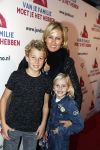 Rotterdam 16 oktober 2016
Premiere Jandino Asporaat met van je familie moet je het hebben in het oude Luxor. Anouk Smulders met kinderen Max en Bo