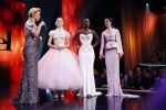 Amsterdam 25 oktober 2016
Finale Hollands Next topmodel gepresenteerd door Anouk Smulders met de finalisten Akke Marije Colette Emma en Noor. Juryleden Fred v Leer Anna Nooshin en Alek Bruessing.