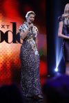 Amsterdam 25 oktober 2016
Finale Hollands Next topmodel gepresenteerd door Anouk Smulders met de finalisten Akke Marije Colette Emma en Noor. Juryleden Fred v Leer Anna Nooshin en Alek Bruessing.