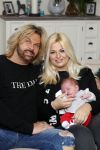 Wateringen 22 oktober 2016
Bobbi Eden en man Mark Laurenz met hun zoon Brandon ray.