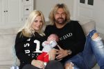 Wateringen 22 oktober 2016
Bobbi Eden en man Mark Laurenz met hun zoon Brandon ray.
