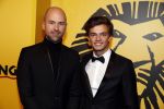 Scheveningen 30 oktober 2016
Premiere the lion king in het circustheater. Buddy Vedder met een kennis