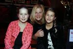 Amsterdam 25 oktober 2016
Finale Hollands Next topmodel gepresenteerd door Anouk Smulders met de finalisten Akke Marije Colette Emma en Noor. Juryleden Fred v Leer Anna Nooshin en Alek Bruessing. carola Brolman met dochter en vriendin