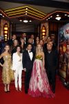 Amsterdam 24 oktober 2016
Premiere Hartenstrijd in Tuschinski. cast met oa Jennefer Hoffman Tibor Lukacs Eva v d Wijdeven Oscar Aerts Georgiona Verbaan Loek Peters Willeke Alberti en Anniek Pheifer
