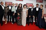 Amsterdam 14 november 2016
Premiere de zevende hemel in theater Carre. cast Zevende hemel