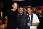 Amsterdam 3 november 2016
Presentatie cd Rene Froger in the harbour Club . Najib Amhali reikt de cd uit. Maxim Danny en Didier Froger